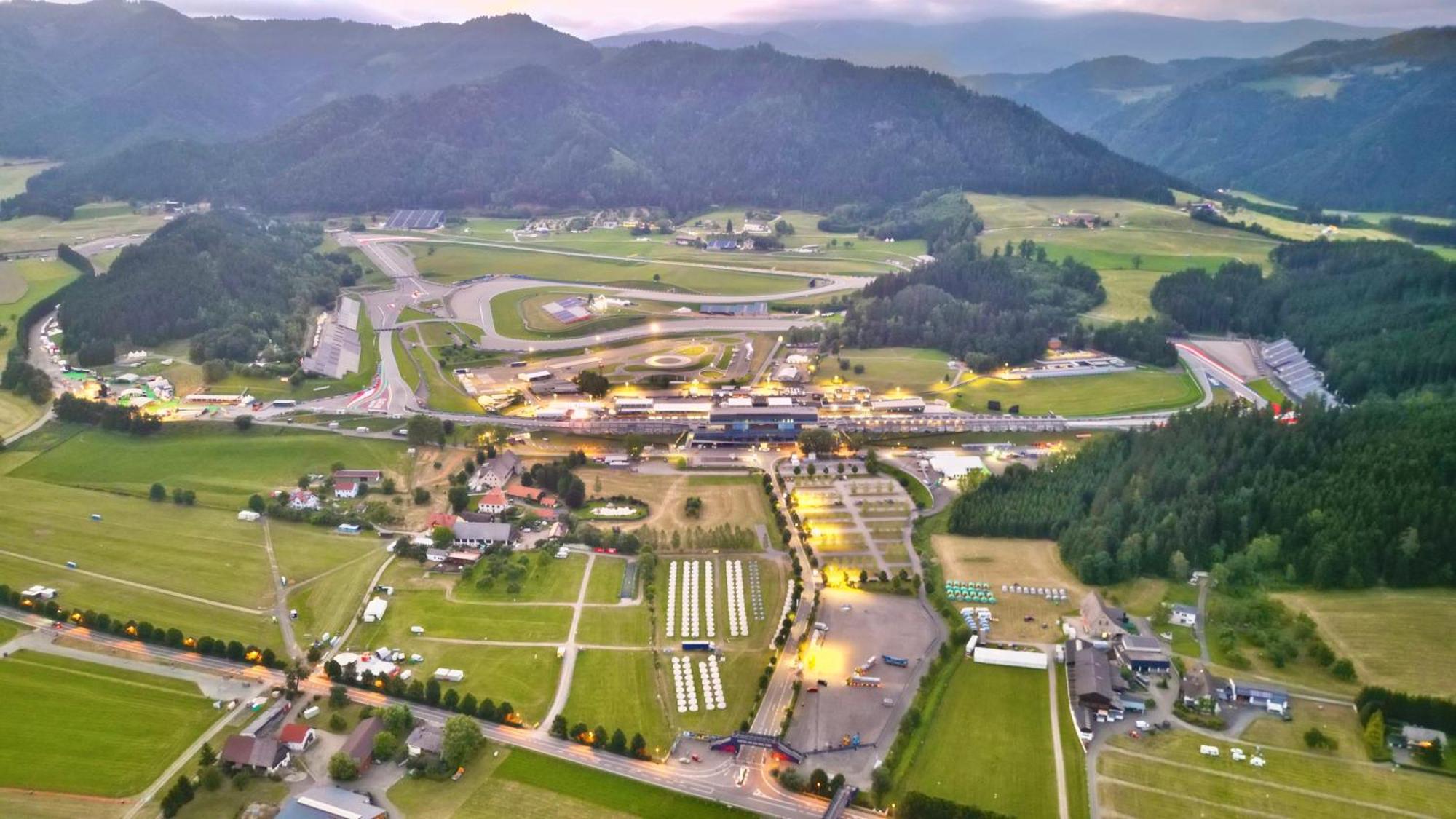 Grandprixcamp, Closest To The Red Bull Ring, Up To 4 Guests In A Tent Spielberg Bei Knittelfeld Exterior photo